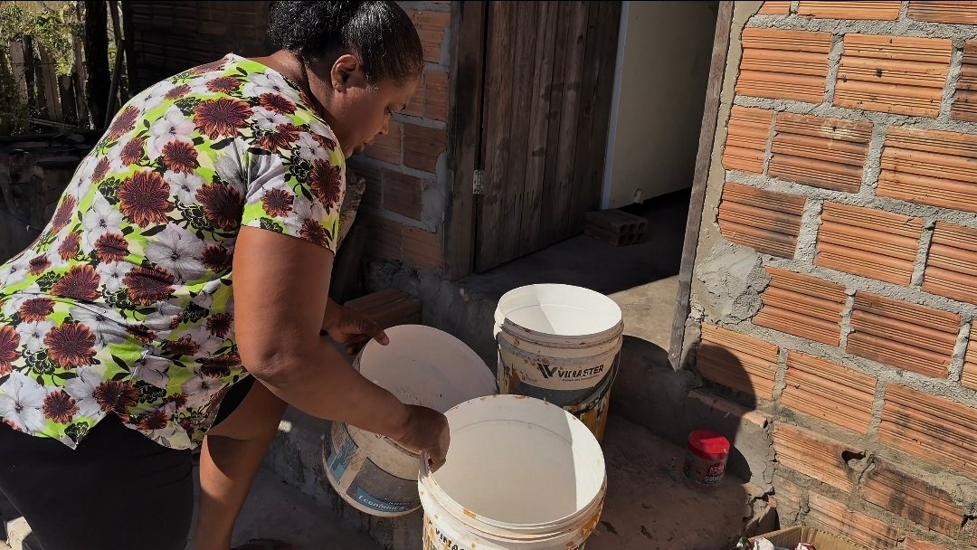NO SUL DO PIAUÍ, MORADORES ENFRENTAM COLAPSO HÍDRICO ENQUANTO O ESTADO PRIVATIZOU A ÁGUA POR 35 ANOS