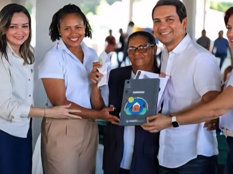 A rotina dos Agentes Comunitários de Saúde de Uruçuí começa a passar por uma mudança importante. Até agora, as informações coletadas durante as visitas domiciliares eram registradas em fichas de papel e, depois, digitadas novamente nas unidades de saúde para alimentar o sistema do SUS.